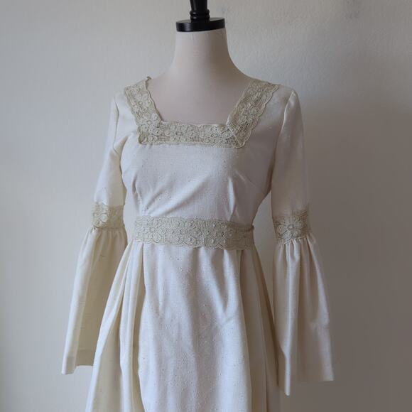 Couriers California Vtg 70s Cottagecore Prairie Maxi Dress Cream Lace Flare XS/S - Picture 9 of 12